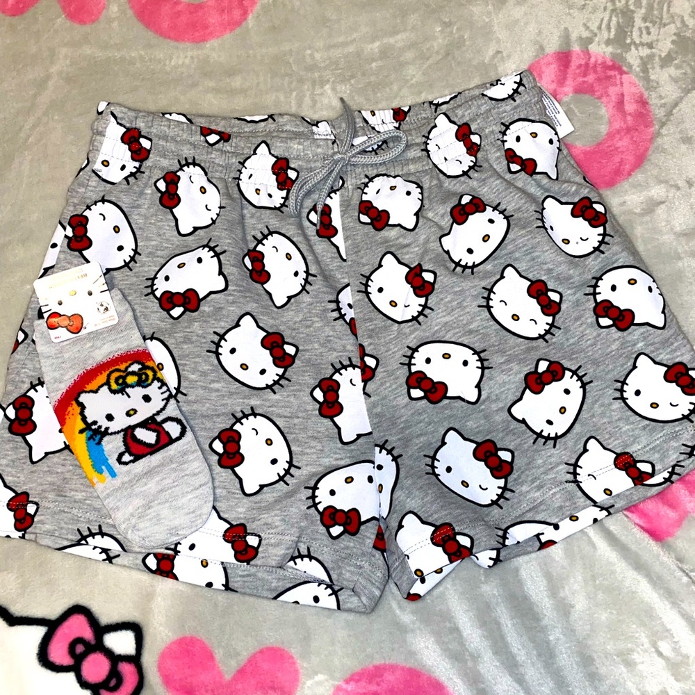 Hello kitty shorts size Small